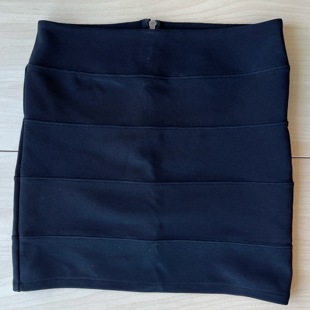 Victoria’s Secret Pink Miniskirt -  Black